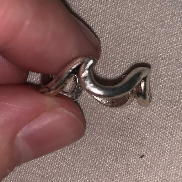 Ring - Picture 3 of 4